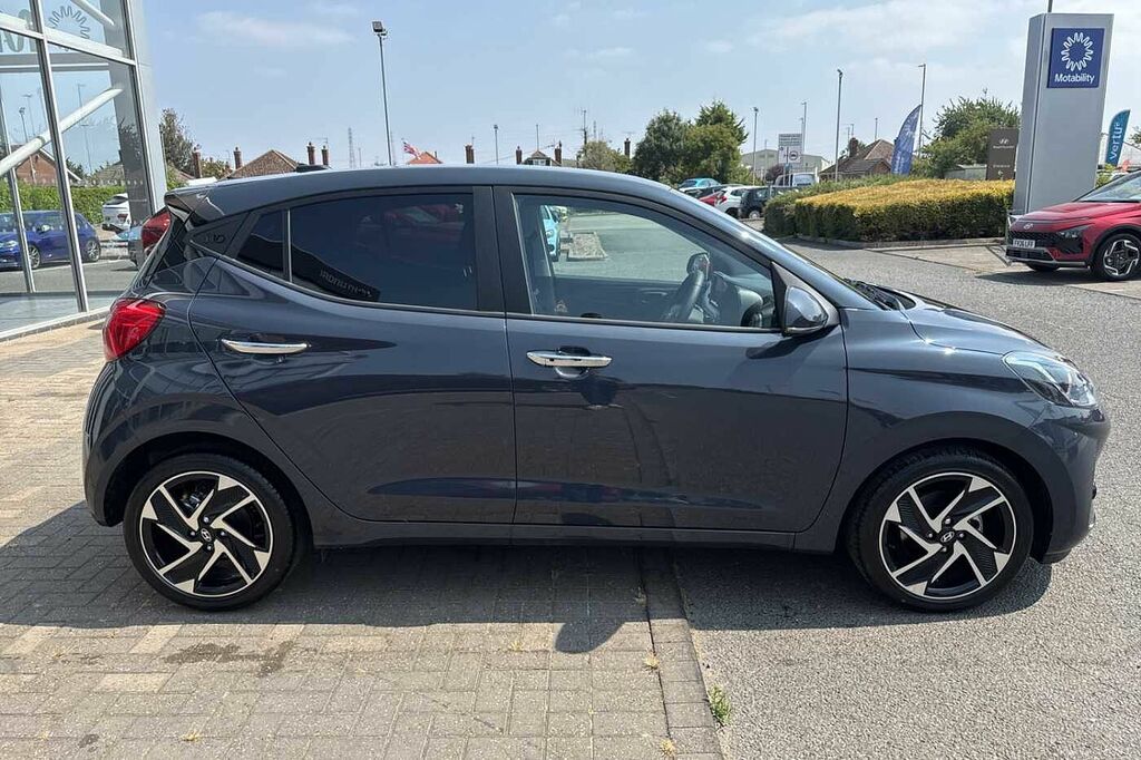 Hyundai I10 1.0 63 Premium Nav FG25YUC Grey #5
