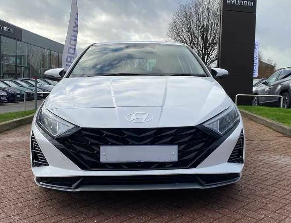 Hyundai I20 1.0T Gdi Premium Dct White #6