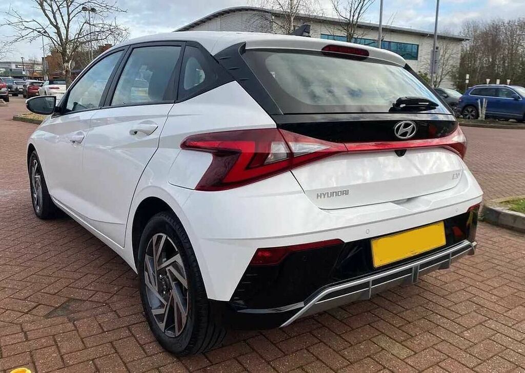 Hyundai I20 1.0T Gdi Premium Dct White #2