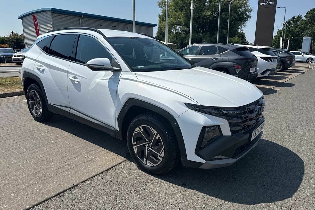 Hyundai Tucson 1.6T Hybrid Advance White