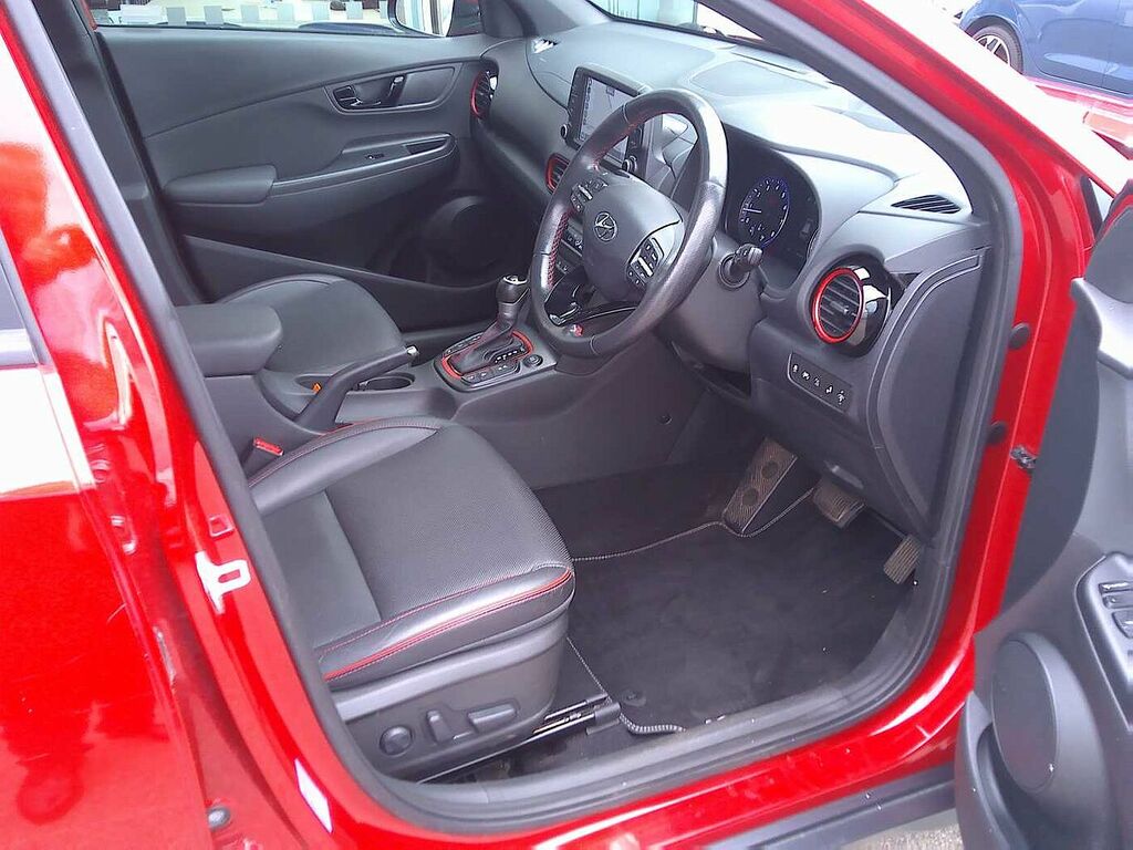 Hyundai Kona 1.6T Gdi Blue Drive Premium Gt 4Wd Dct Red #3