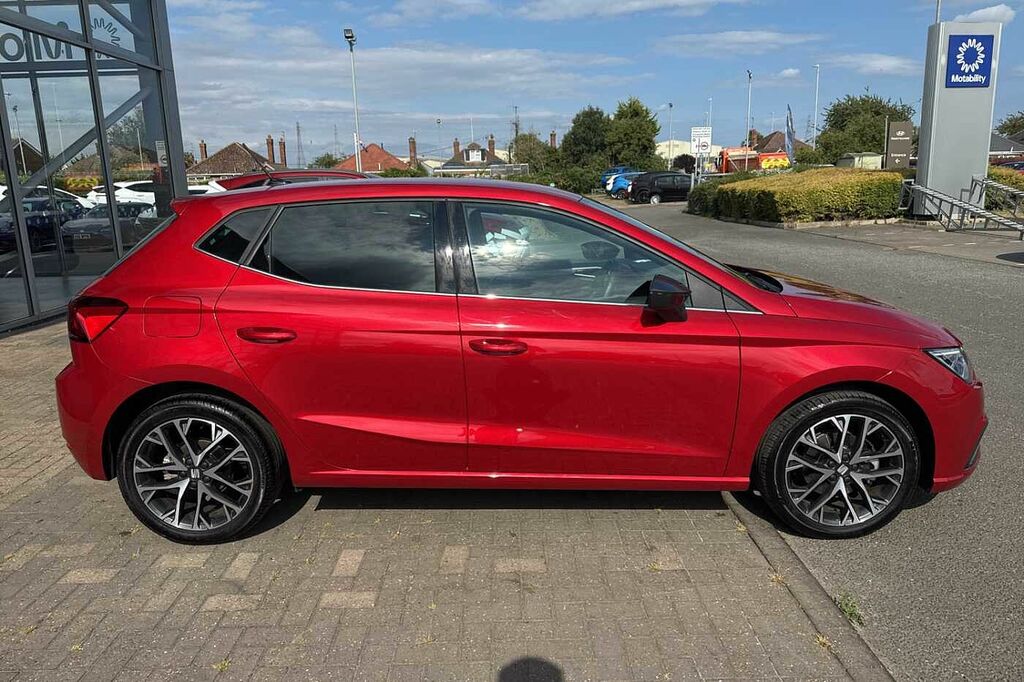 Seat Ibiza 1.0 Tsi 115 Xcellence FV25VPM Red #5