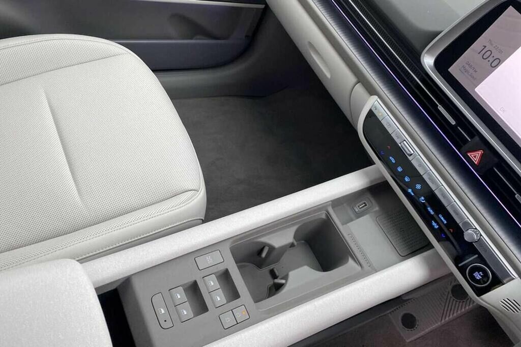 Hyundai Ioniq 6 168Kw Ultimate 77Kwh Grey #25