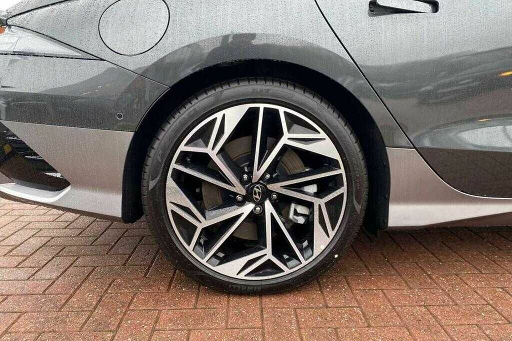 Hyundai Ioniq 6 168Kw Ultimate 77Kwh Grey #28