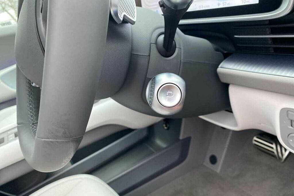 Hyundai Ioniq 6 168Kw Ultimate 77Kwh Grey #20