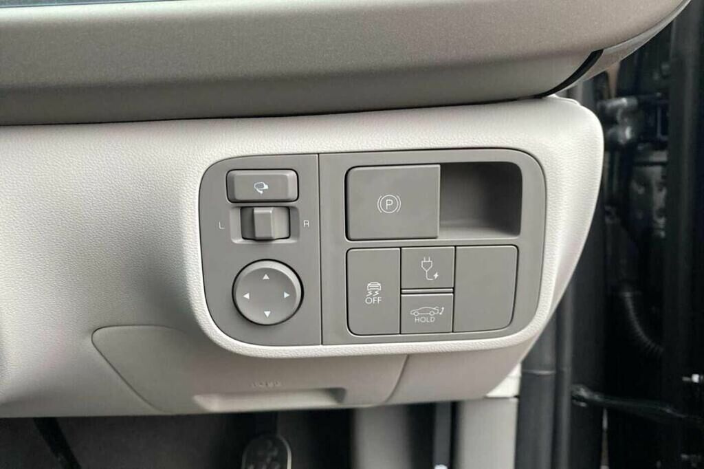 Hyundai Ioniq 6 168Kw Ultimate 77Kwh Grey #24