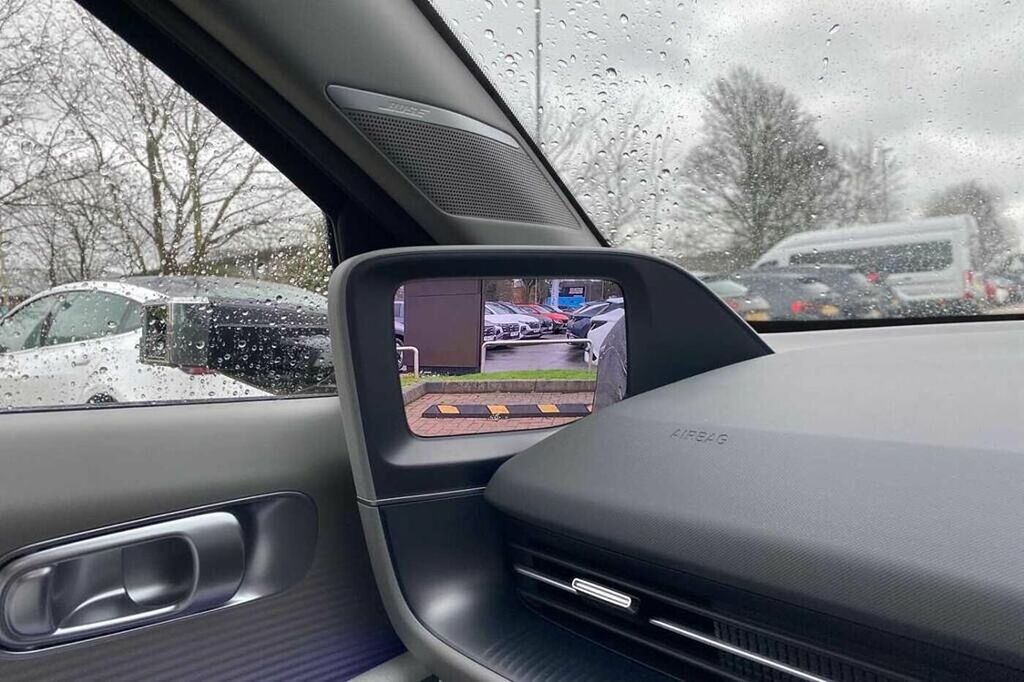 Hyundai Ioniq 6 168Kw Ultimate 77Kwh Grey #23
