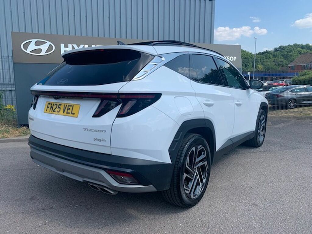 Hyundai Tucson 1.6T Plug-in Hybrid Ultimate White #3
