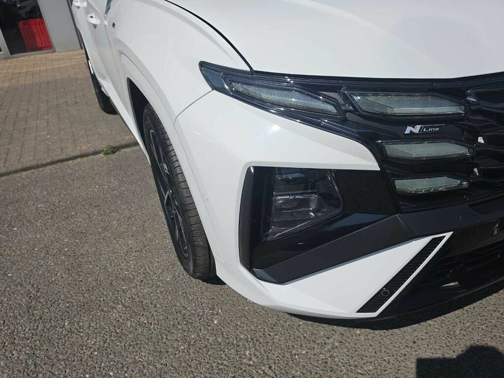 Hyundai Tucson 1.6T N Line S FV26SYC White #2