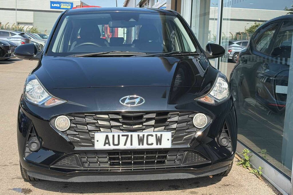 Hyundai I10 1.0 Mpi Se Connect Black #2