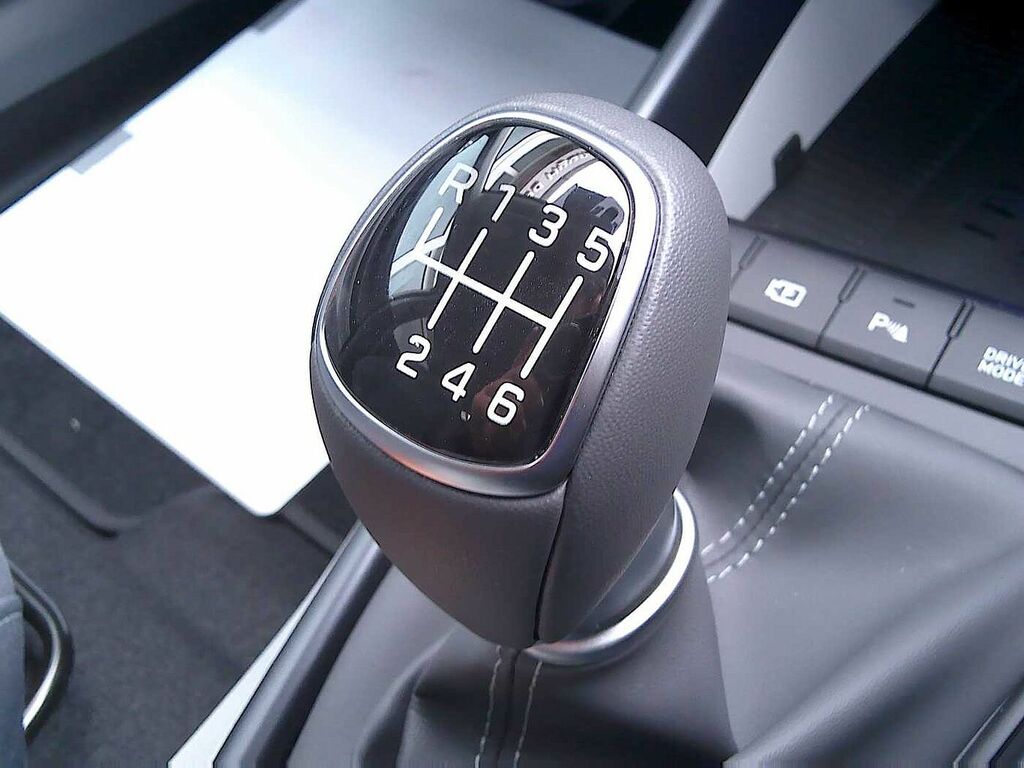 Hyundai Bayon Ultimate Grey #31