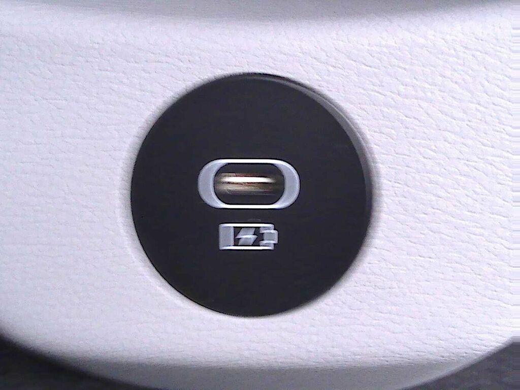 Hyundai Bayon Ultimate Grey #10