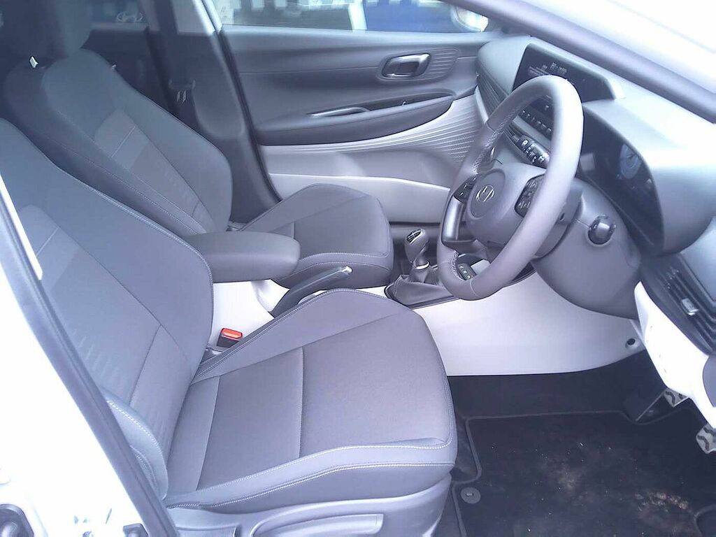 Hyundai Bayon 1.0 Tgdi 90 Tech Line Dct Grey #3