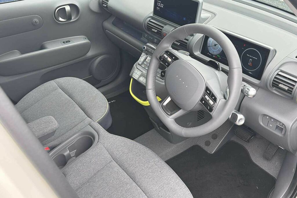 Hyundai Inster 02 Yellow #2