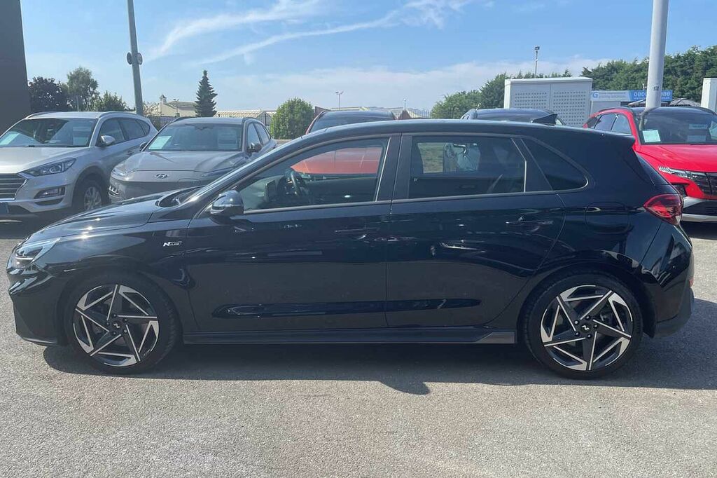 Hyundai I30 N Line S 1.5 T-gdi Mhev 140Ps Black #4