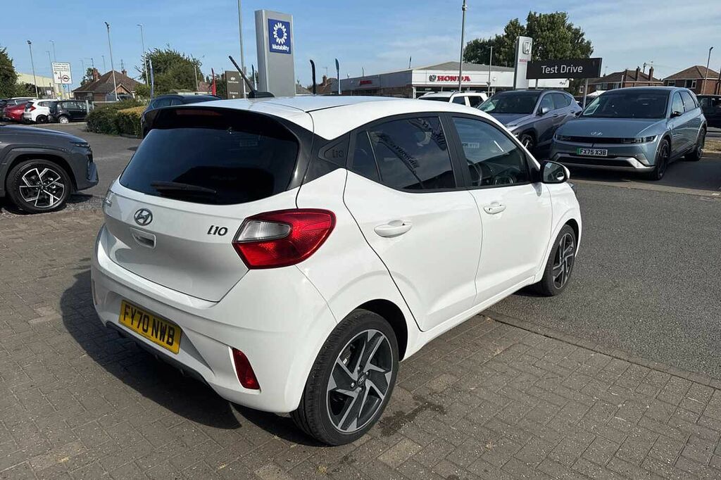 Hyundai I10 Play 1.0 Red #14