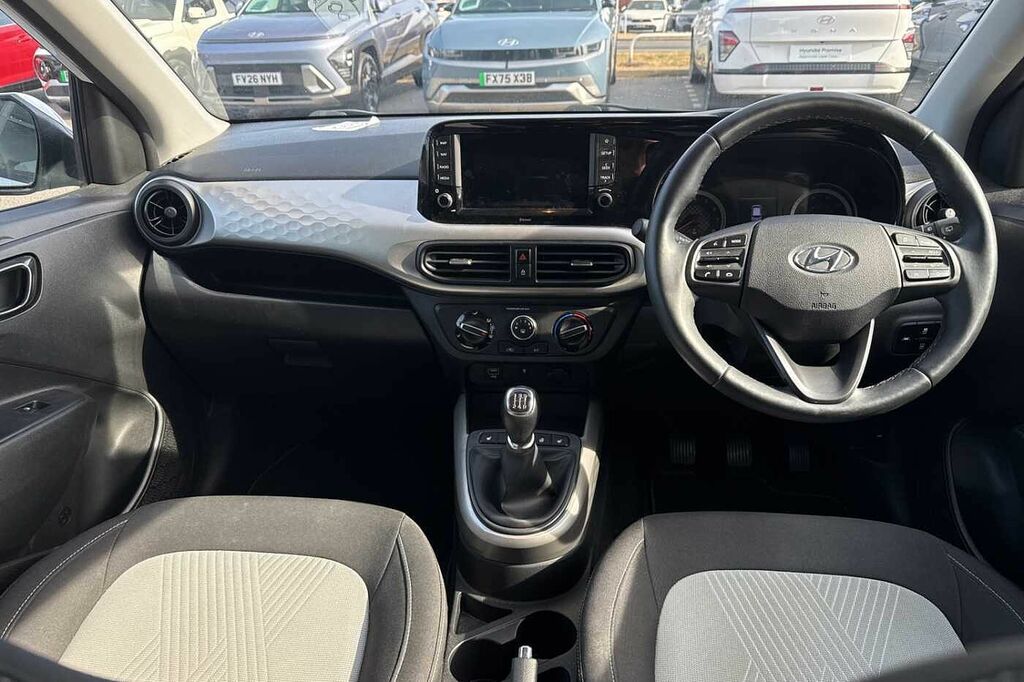 Hyundai I10 Play 1.0 Red #11