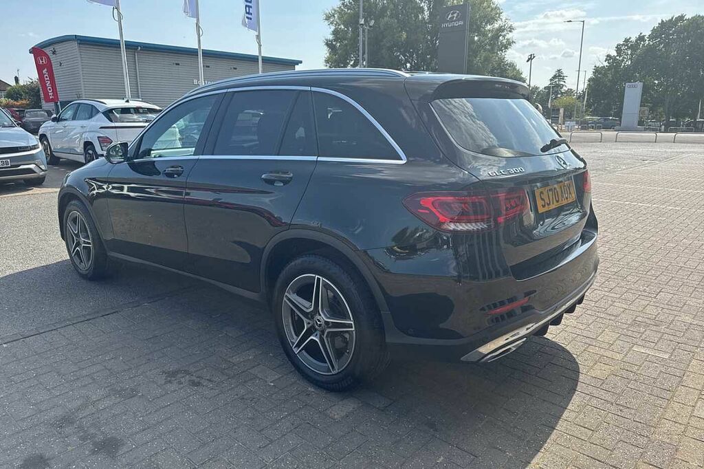 Mercedes-Benz GLC Class 300 4Matic Amg Line 9G-tronic Black #3