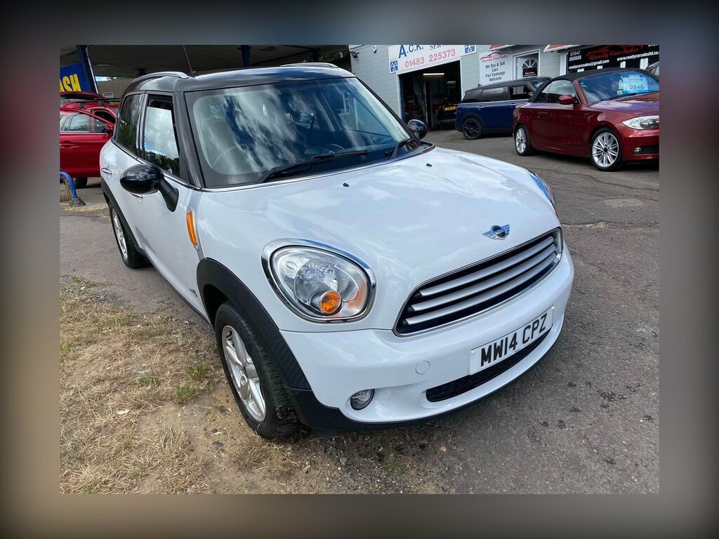 Mini Countryman 1.6 Cooper D Business Edition Euro 5 Ss White #1
