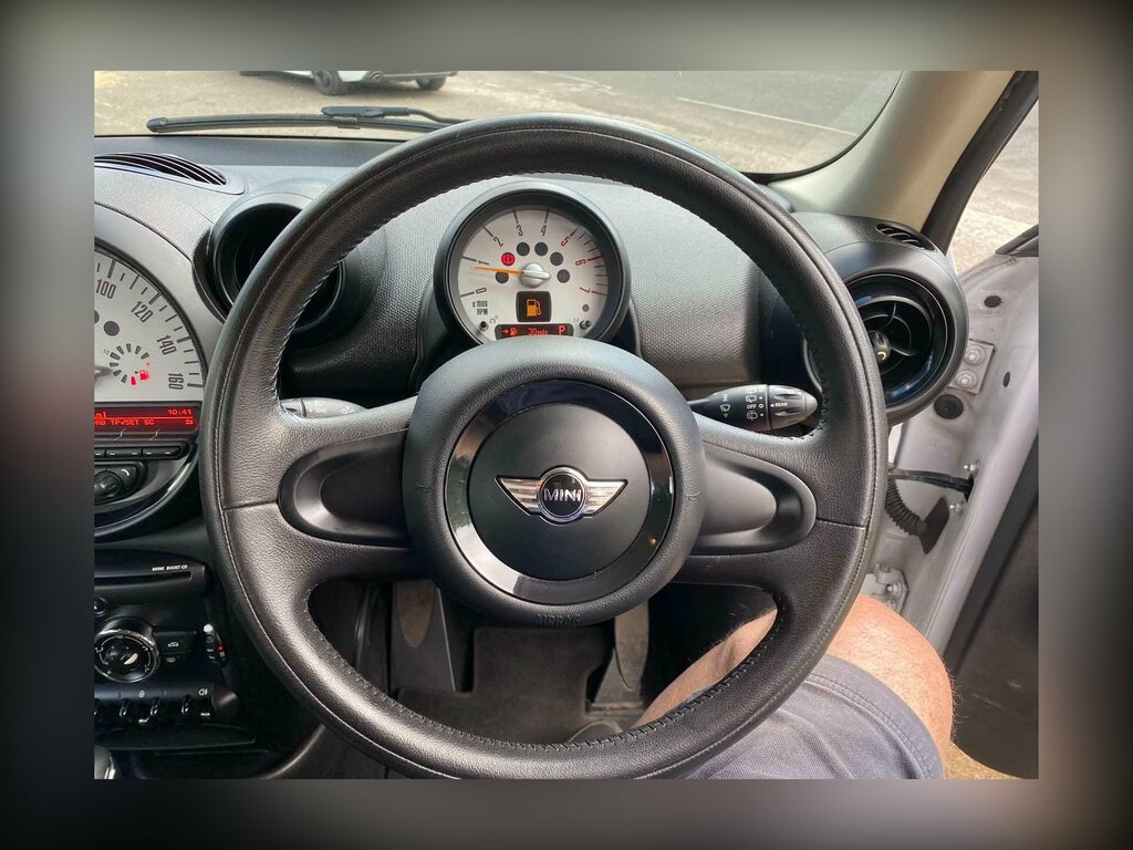 Mini Countryman 1.6 Cooper D Business Edition Euro 5 Ss White #19