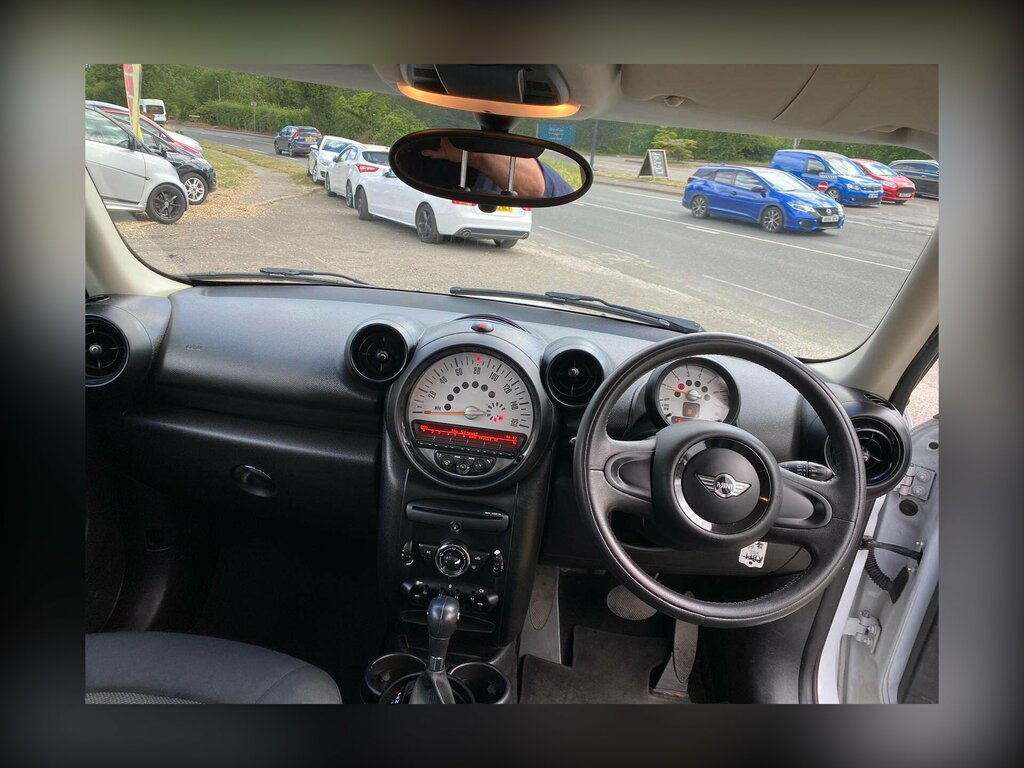 Mini Countryman 1.6 Cooper D Business Edition Euro 5 Ss White #18