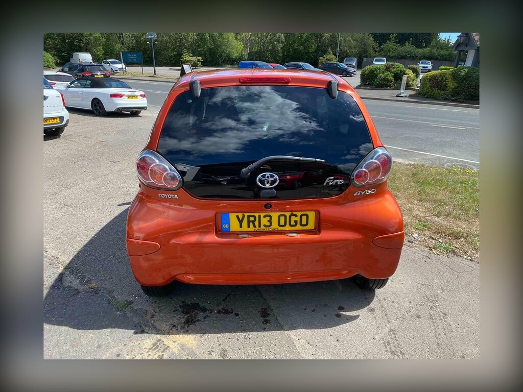 Toyota Aygo 1.0 Vvt-i Fire Euro 5 YR13OGO Orange #6