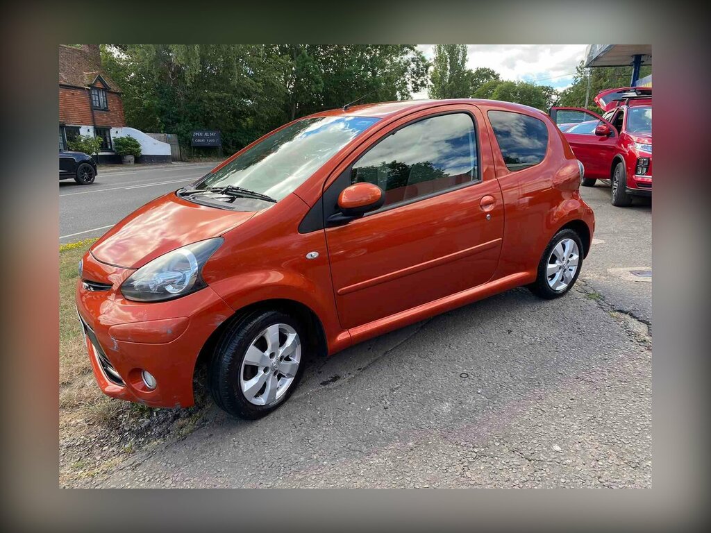 Toyota Aygo 1.0 Vvt-i Fire Euro 5 YR13OGO Orange #3