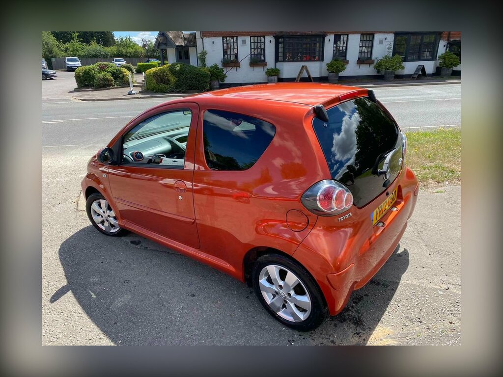 Toyota Aygo 1.0 Vvt-i Fire Euro 5 YR13OGO Orange #4