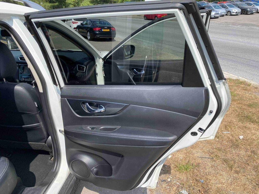 Nissan X-Trail Dci Tekna Xtronic Black #26