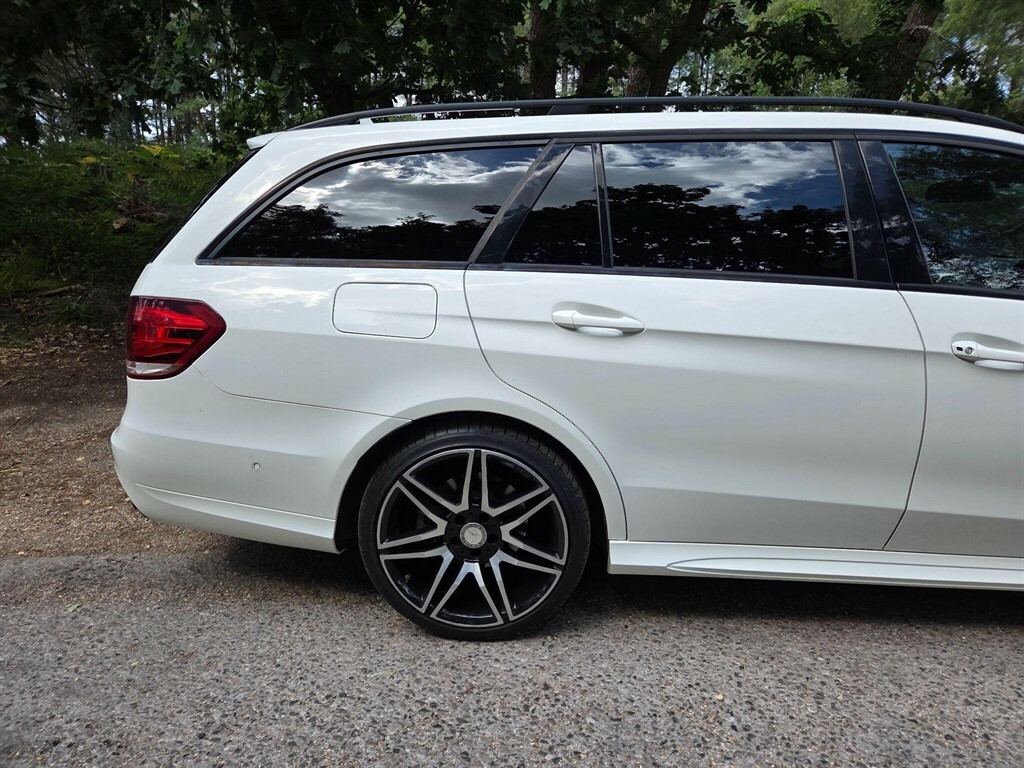 Mercedes-Benz E Class 2.0 E220d Amg Line Estate G-tronic Eur White #22