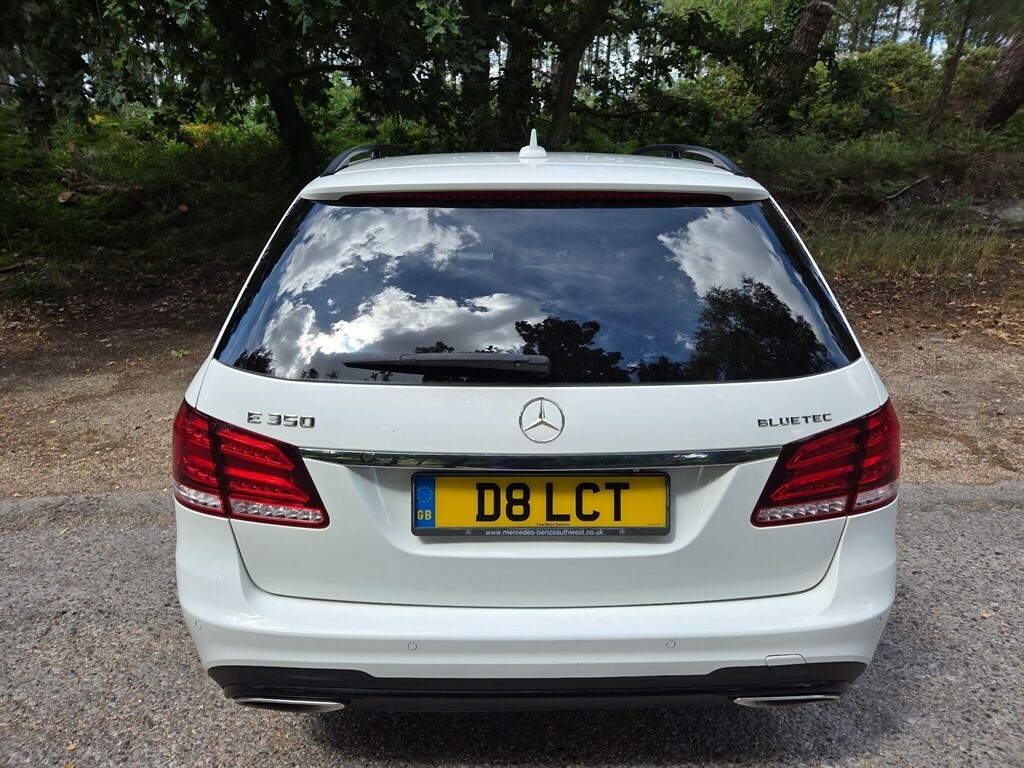 Mercedes-Benz E Class 2.0 E220d Amg Line Estate G-tronic Eur White #18