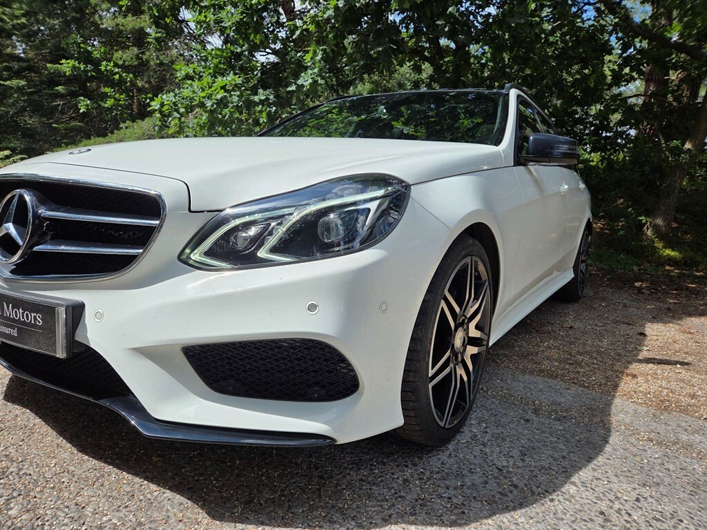 Mercedes-Benz E Class 2.0 E220d Amg Line Estate G-tronic Eur White #8