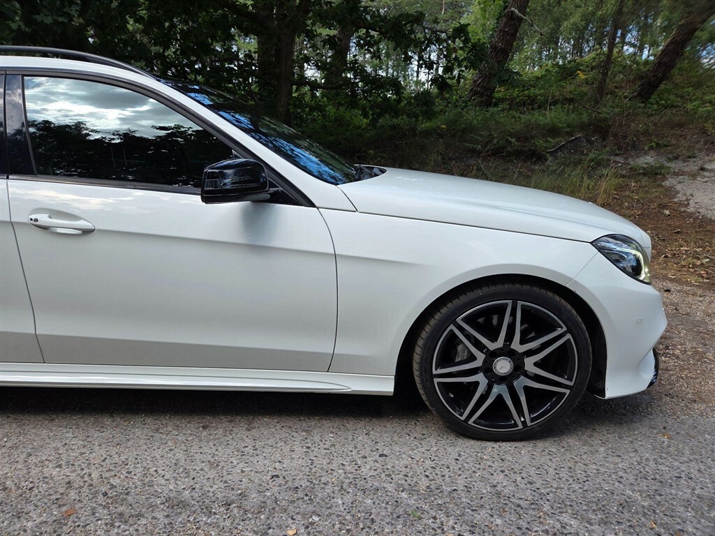Mercedes-Benz E Class 2.0 E220d Amg Line Estate G-tronic Eur White #24