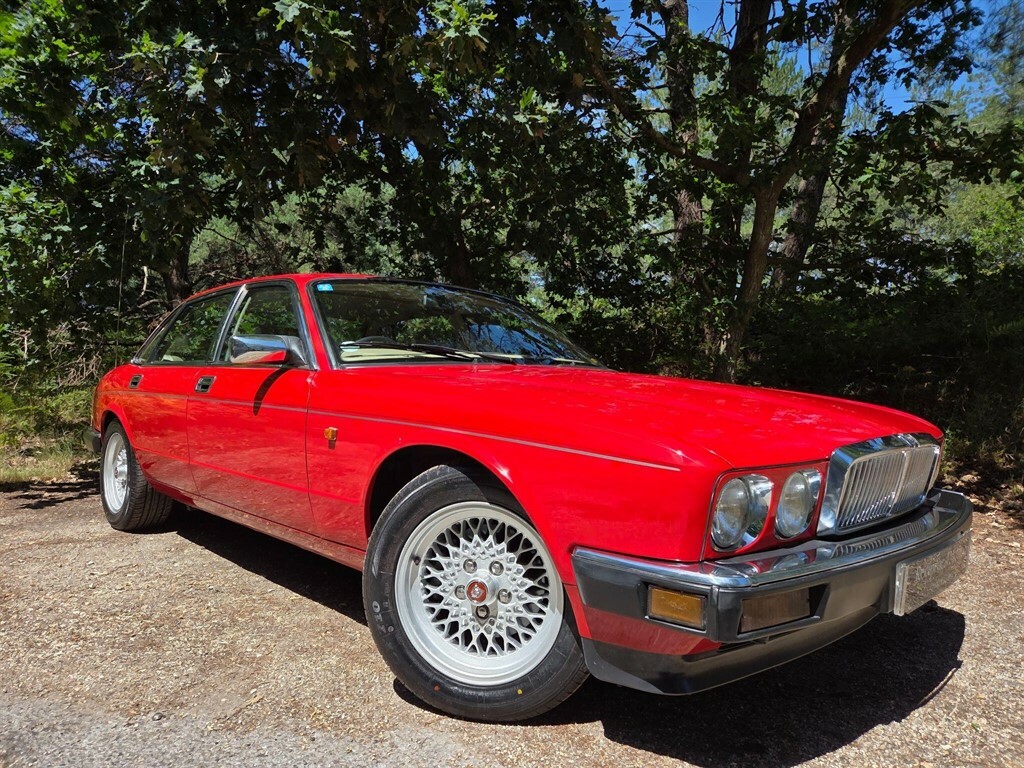 Jaguar XJ 4.0 Xj40 Xj6 