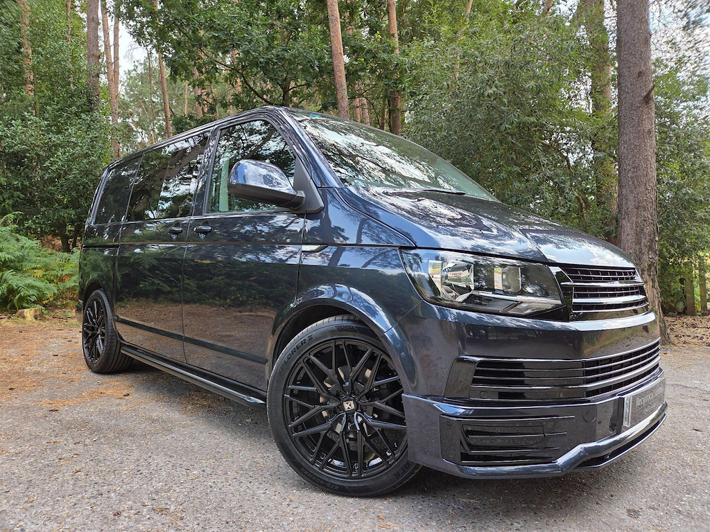 Volkswagen Transporter 2.0 Tdi T30 Bluemotion Tech Highline Kombi Dsg Fwd Blue