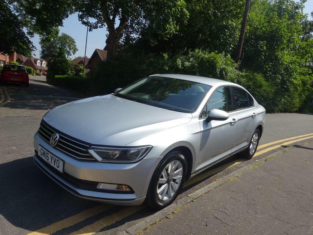 Volkswagen Passat 1.6 Tdi Bluemotion Tech S Euro 6 S S GM16YVO Silver #2