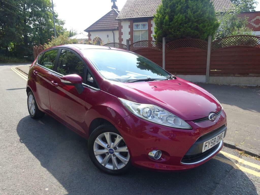 Ford Fiesta 1.25 Zetec Red