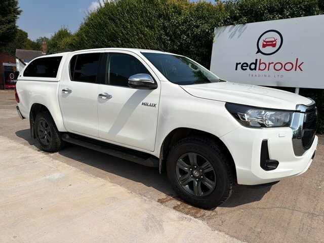 Toyota HILUX 2.4 D-4d Icon Pickup Double Cab White #3
