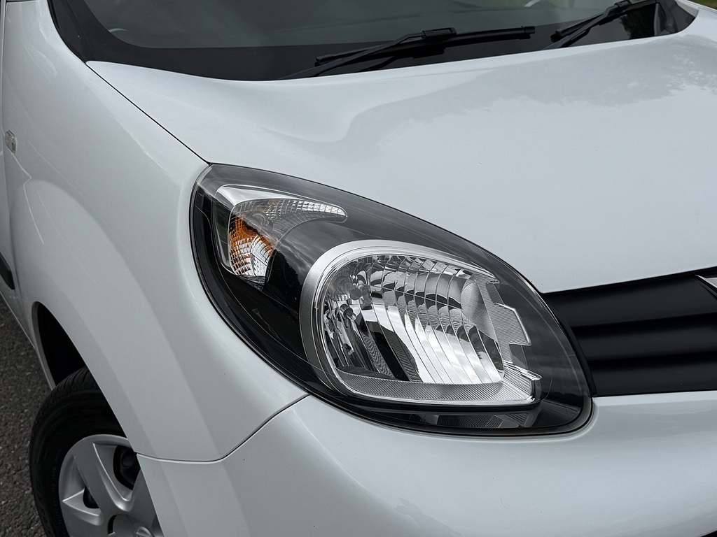 Nissan NV250 1.5 Dci 95Ps Acenta Van White #38
