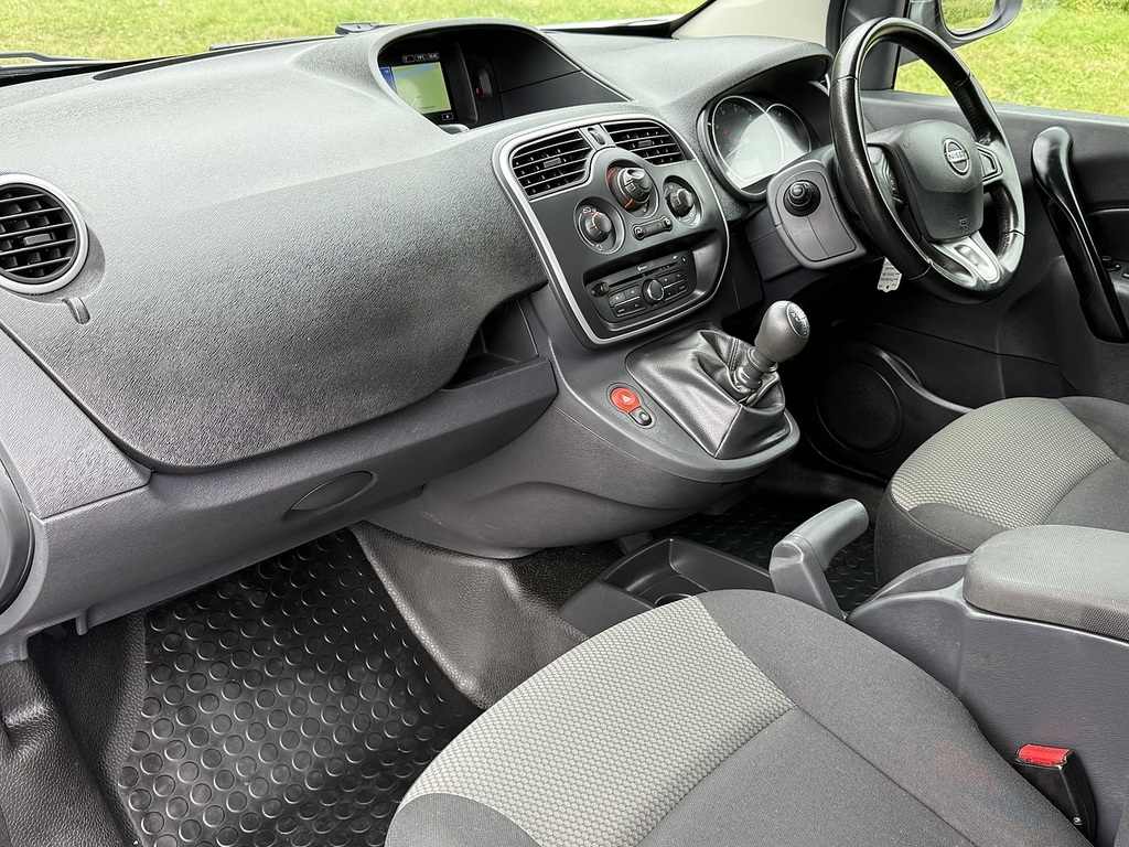 Nissan NV250 1.5 Dci 95Ps Acenta Van White #48