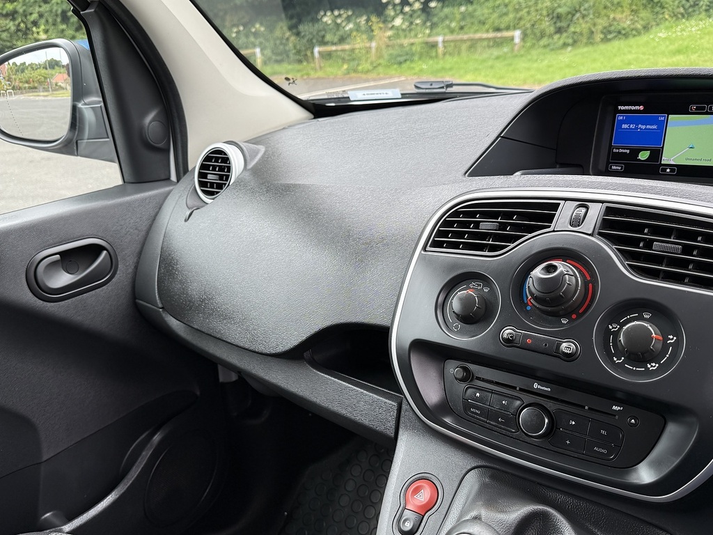 Nissan NV250 1.5 Dci 95Ps Acenta Van White #47