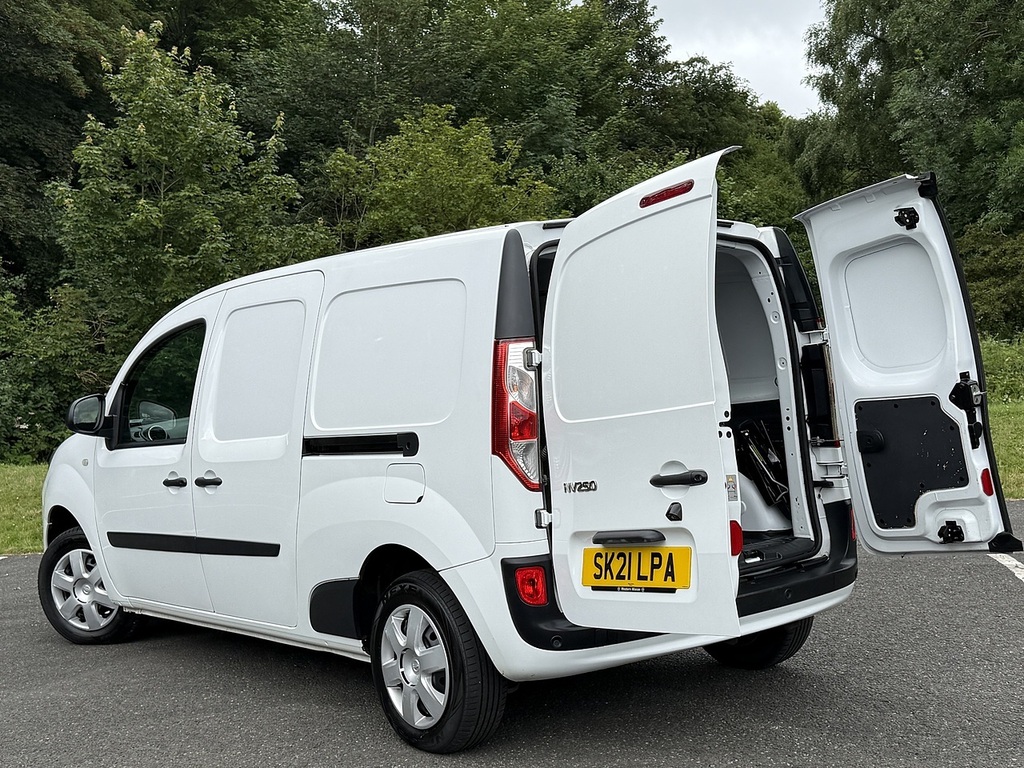 Nissan NV250 1.5 Dci 95Ps Acenta Van White #17