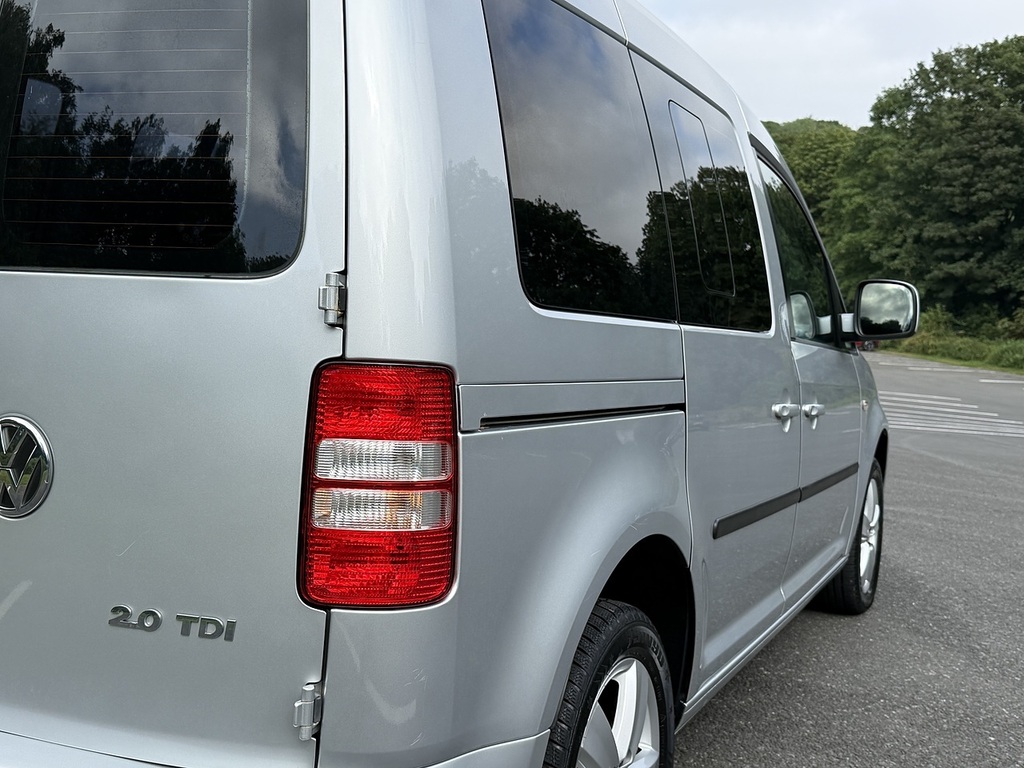 Volkswagen Caddy Life Van C20 Purple #25