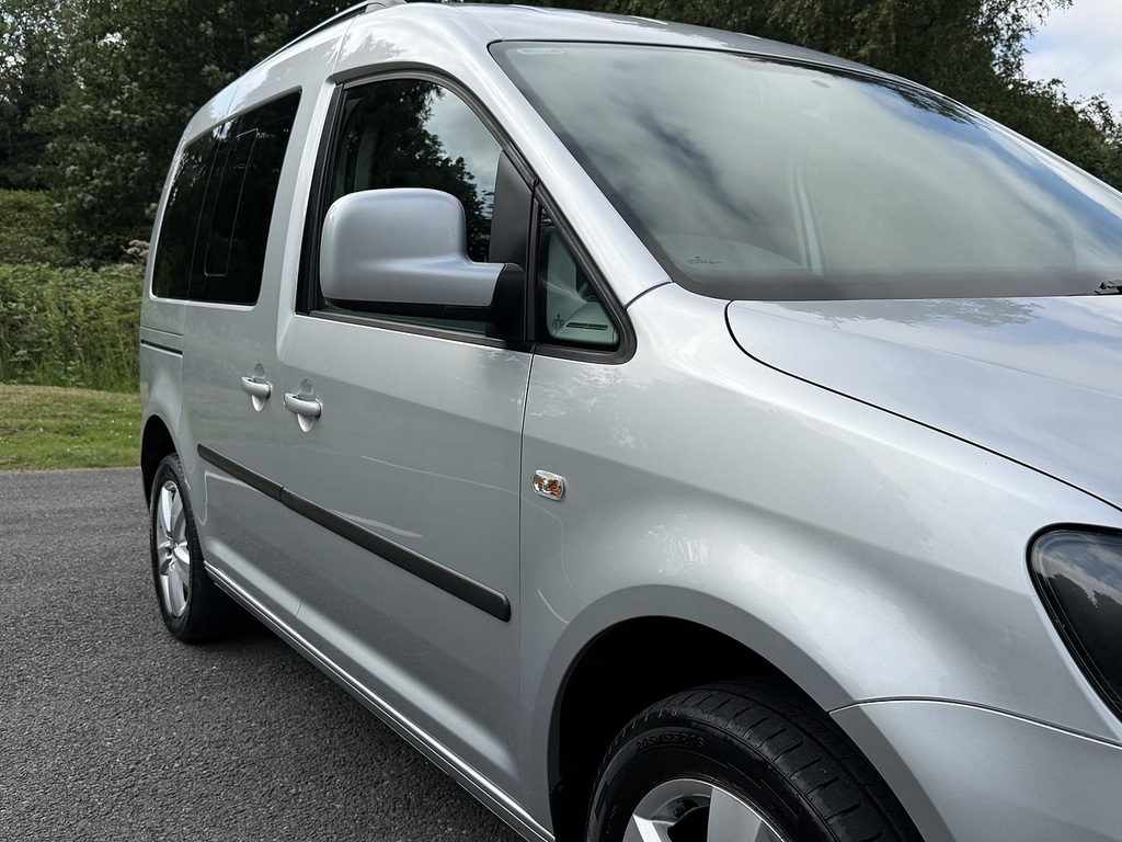Volkswagen Caddy Life Van C20 Purple #28