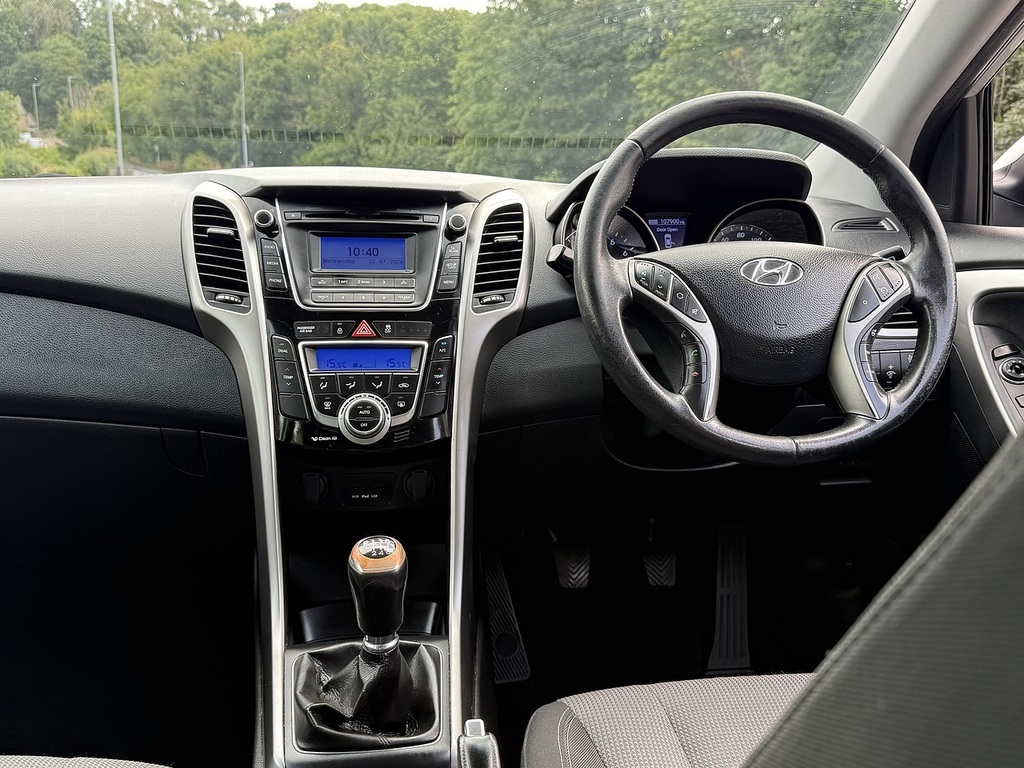 Hyundai I30 1.4 Style Hatchback Euro 5 100 LL62EWY Silver #2