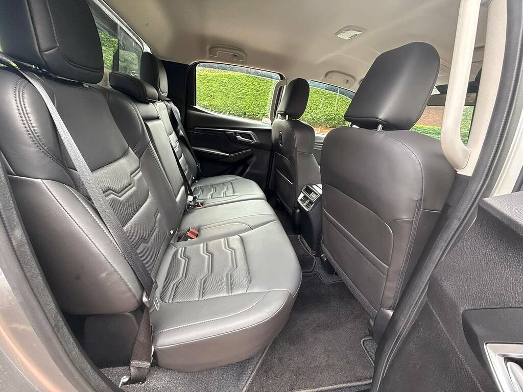 Isuzu D-Max 1.9 Td Dl40 Pickup Double Cab 4Wd Grey #9