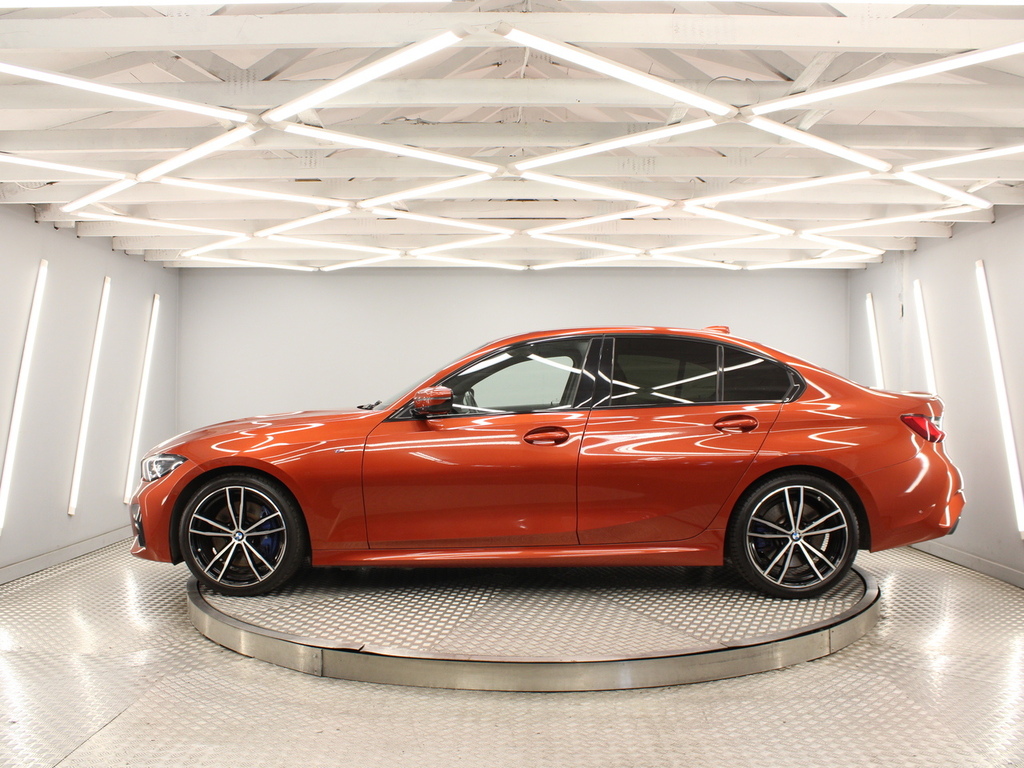 BMW 3 Series Saloon YC21CWP Orange #3