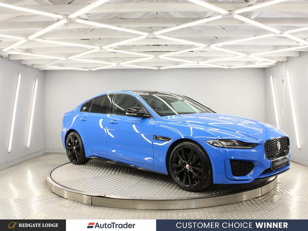 Jaguar XE Saloon Blue