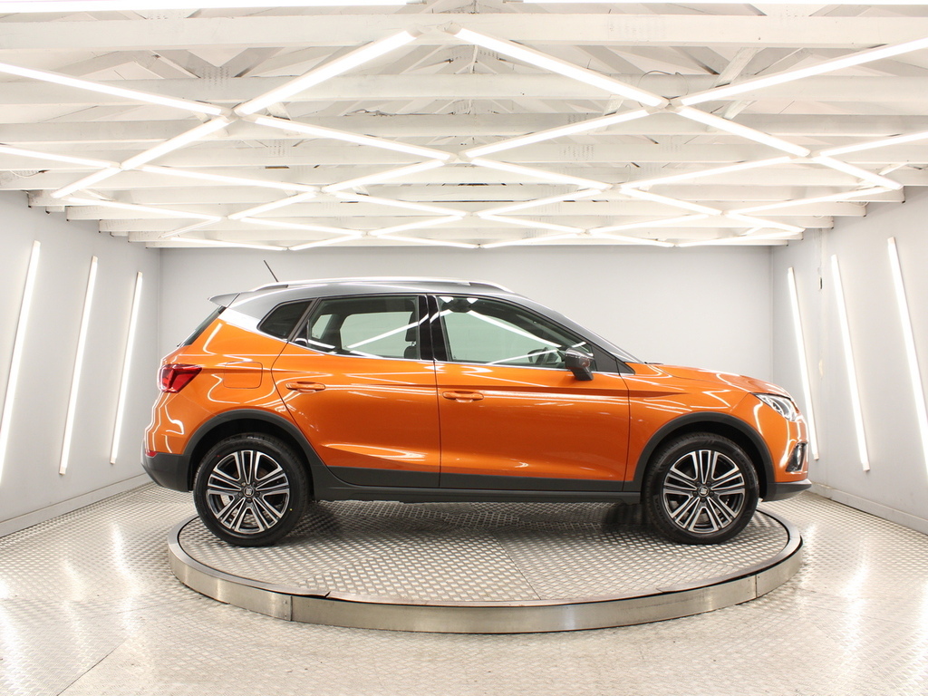 Seat Arona Suv SL18VYH Orange #2