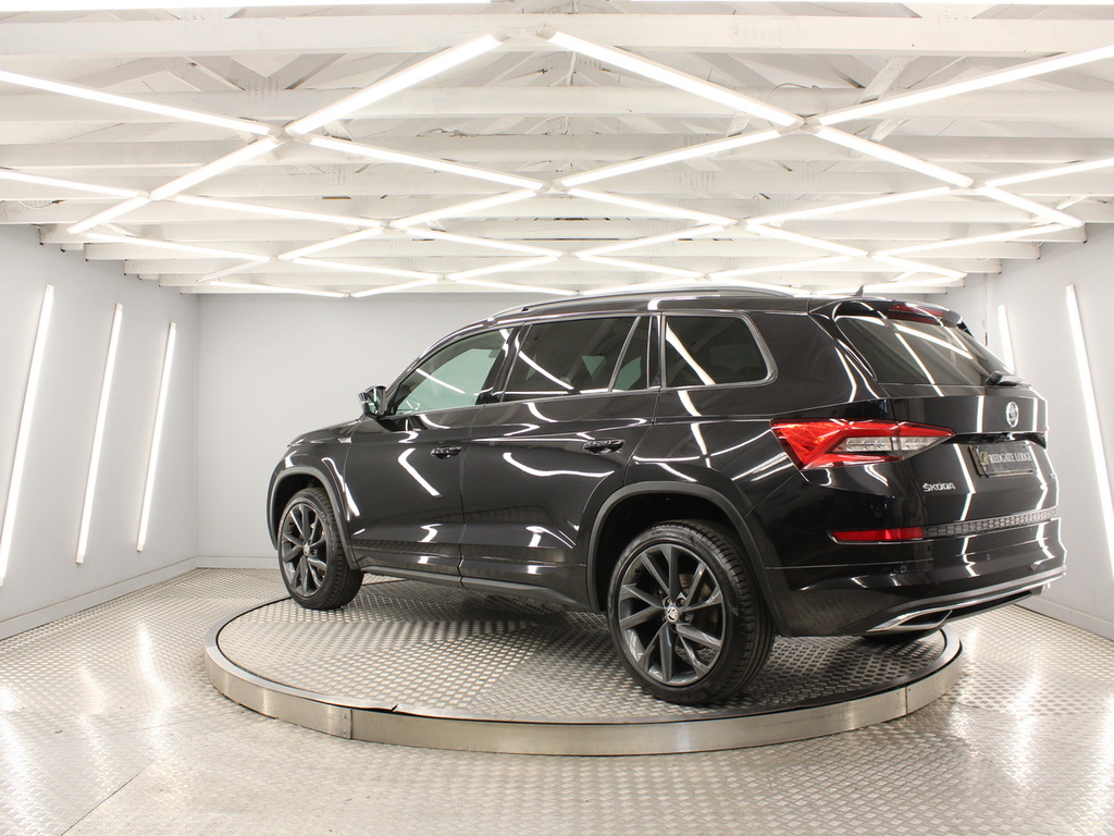Skoda Kodiaq Suv MK68AVN Black #5